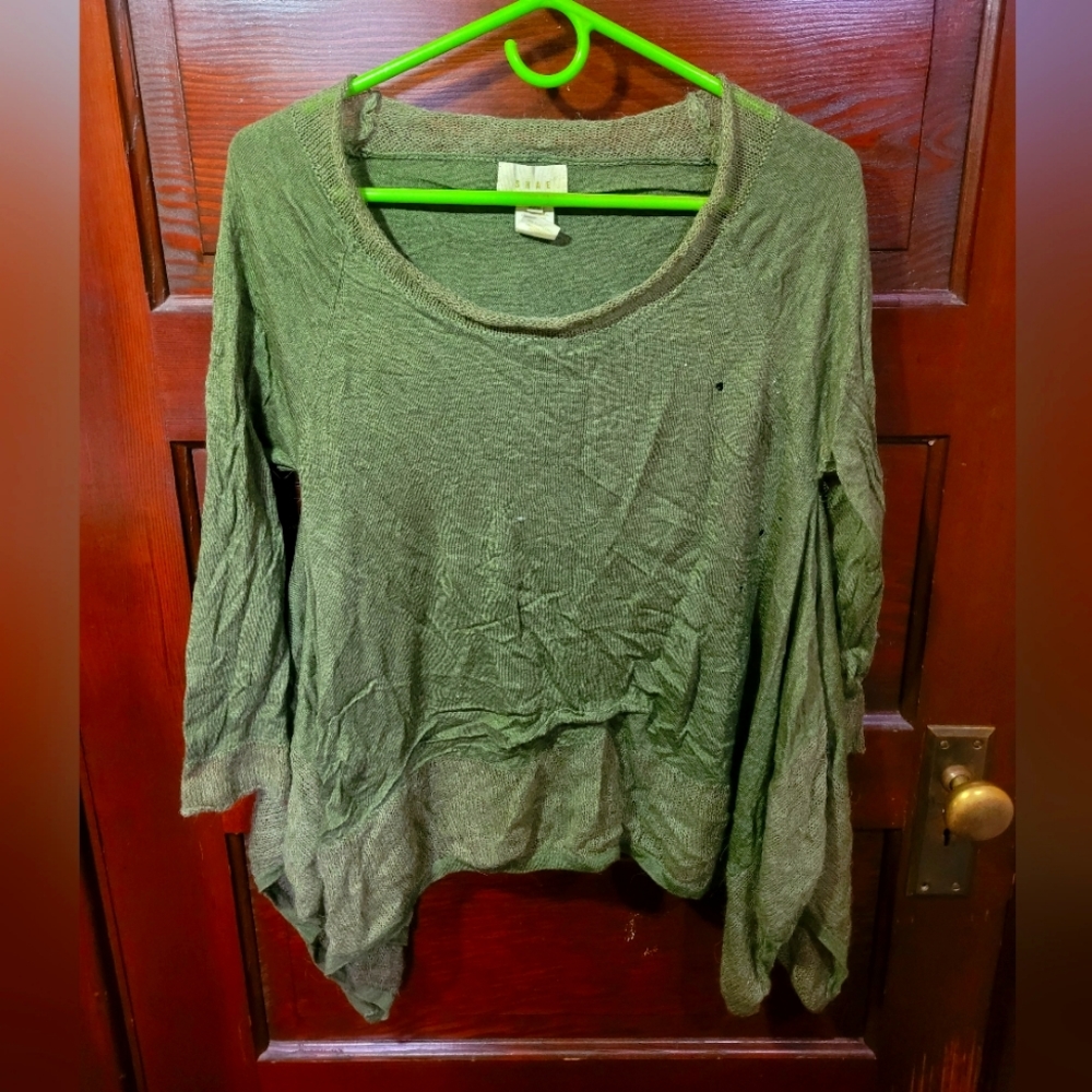 Shae Green Shirt, Size L.
